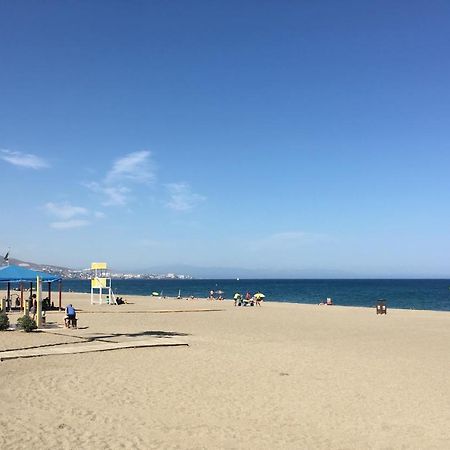 44 Calle San Miguel Apartment Фуeнхирола Екстериор снимка