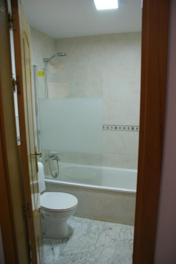44 Calle San Miguel Apartment Фуeнхирола Екстериор снимка